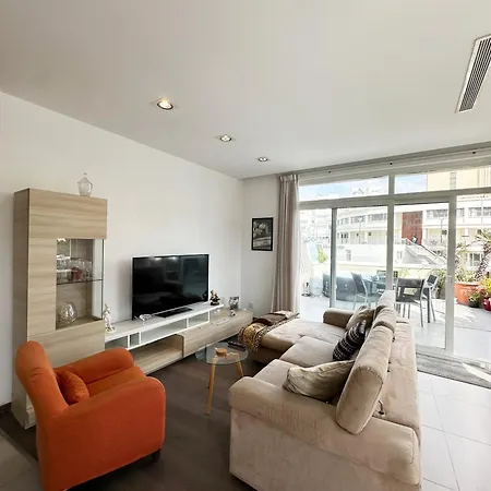 Sea View With Jacuzzi In Paceville! *