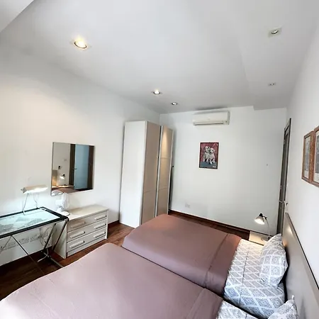 Sea View With Jacuzzi In Paceville! * San Ġiljan